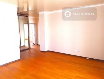 2-комнатная квартира, этаж 7 из 10, 62 м²