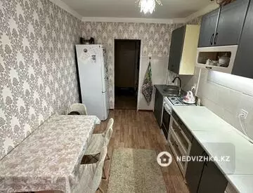 2-комнатная квартира, этаж 8 из 9, 56 м²