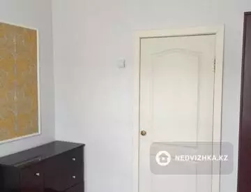 2-комнатная квартира, этаж 2 из 3, 40 м², на длительный срок