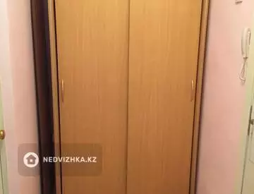 2-комнатная квартира, этаж 2 из 3, 40 м², на длительный срок