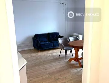 2-комнатная квартира, этаж 7 из 18, 52 м², на длительный срок