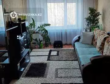 3-комнатная квартира, этаж 4 из 5, 61 м²