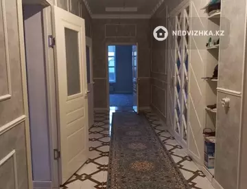 5-комнатная часть дома, 10 соток, 185 м²