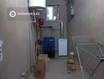 5-комнатная часть дома, 10 соток, 185 м²