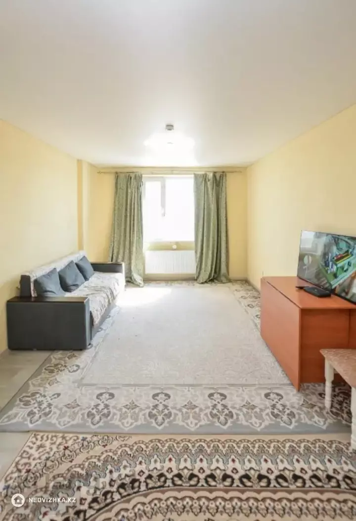 56.6 м², 2-комнатная квартира, этаж 8 из 12, 57 м², изображение - 1