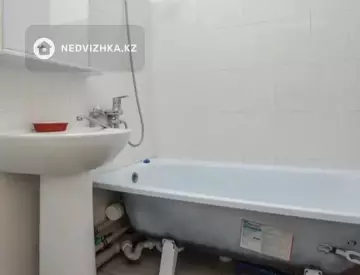 2-комнатная квартира, этаж 8 из 12, 57 м²
