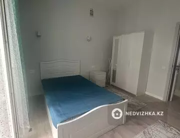 2-комнатная квартира, этаж 4 из 12, 46 м²