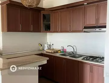 0 м², 2-комнатная квартира, этаж 1 из 3, посуточно, изображение - 11