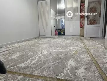 1-комнатная квартира, этаж 3 из 5, 38 м²