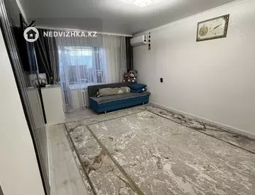 1-комнатная квартира, этаж 3 из 5, 38 м²