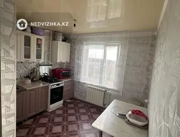 2-комнатная квартира, этаж 4 из 9, 52 м²