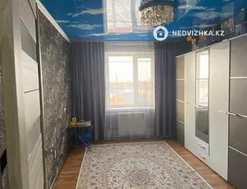 2-комнатная квартира, этаж 4 из 9, 52 м²