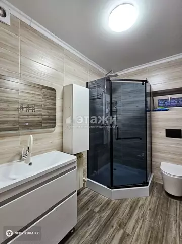 5-комнатный дом, 9 соток, 250 м²