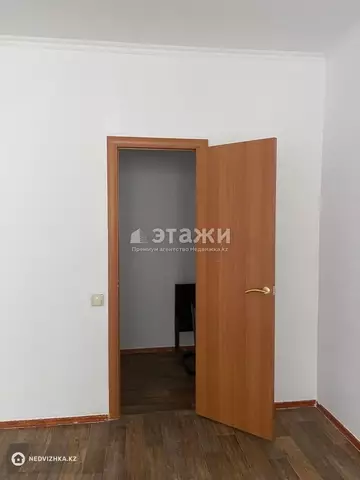 3-комнатная квартира, этаж 8 из 16, 132 м²