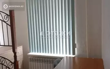 3-комнатная квартира, этаж 1 из 5, 58 м²