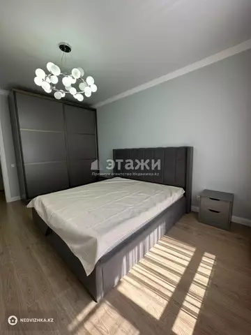 2-комнатная квартира, этаж 12 из 17, 70 м², на длительный срок