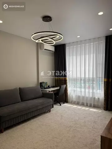 60 м², 2-комнатная квартира, этаж 3 из 12, 60 м², изображение - 5