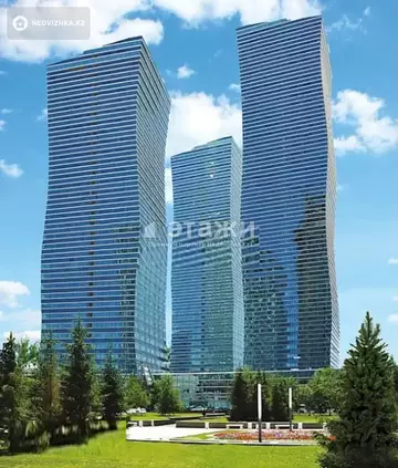 3-комнатная квартира, этаж 33 из 42, 123 м²