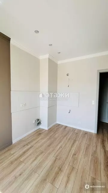 2-комнатная квартира, этаж 12 из 12, 39 м²