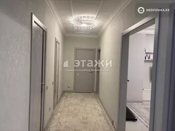 3-комнатная квартира, этаж 9 из 22, 92 м²