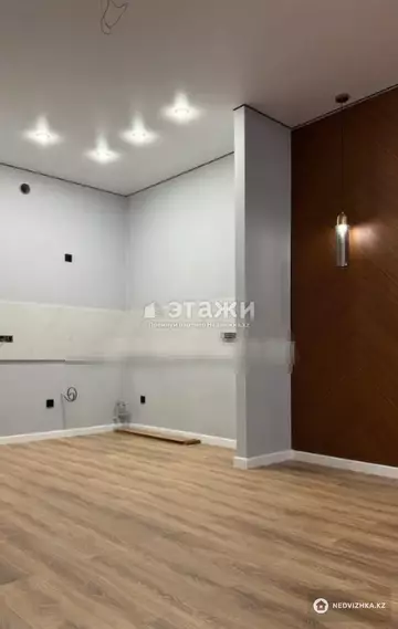 61 м², 2-комнатная квартира, этаж 8 из 12, 61 м², изображение - 2