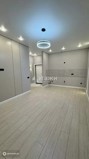 2-комнатная квартира, этаж 6 из 12, 37 м²