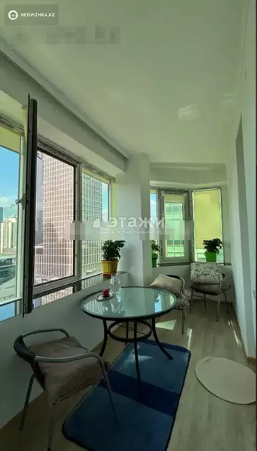 3-комнатная квартира, этаж 9 из 12, 103 м²