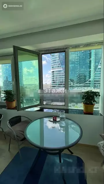 3-комнатная квартира, этаж 9 из 12, 103 м²