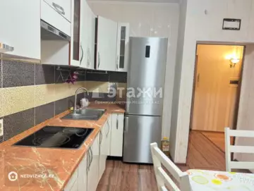 4-комнатная квартира, этаж 8 из 9, 104 м²
