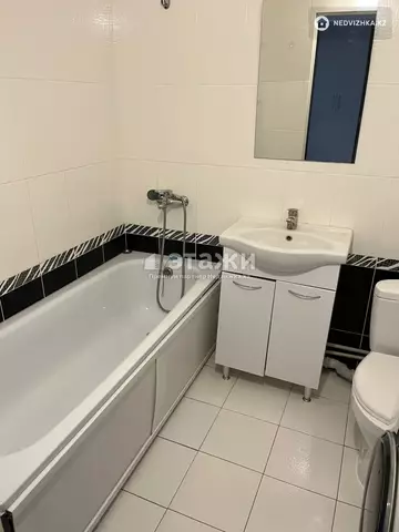 1-комнатная квартира, этаж 5 из 12, 39 м²