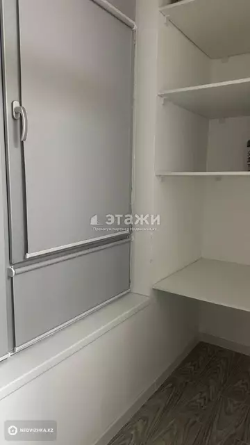 2-комнатная квартира, этаж 23 из 23, 50 м²