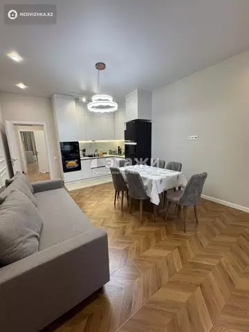2-комнатная квартира, этаж 7 из 12, 60 м²