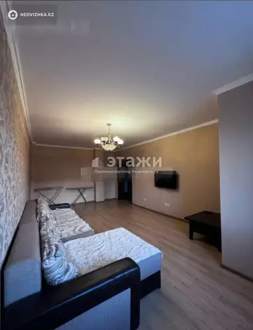 2-комнатная квартира, этаж 5 из 8, 80 м²