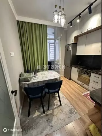 2-комнатная квартира, этаж 10 из 17, 54 м²