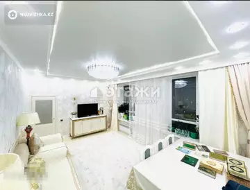 3-комнатная квартира, этаж 8 из 9, 100 м²