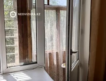2-комнатная квартира, этаж 2 из 4, 44 м²