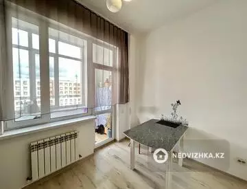 2-комнатная квартира, этаж 11 из 12, 62 м²