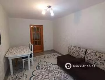 3-комнатная квартира, этаж 4 из 5, 61 м²