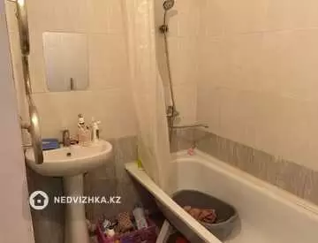 1-комнатная квартира, этаж 3 из 9, 45 м²