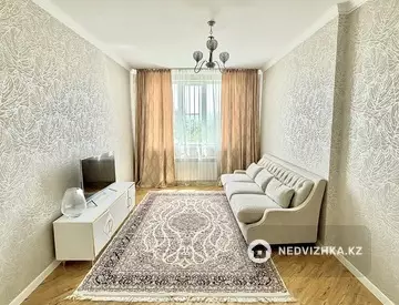2-комнатная квартира, этаж 6 из 12, 63 м², на длительный срок