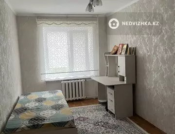 3-комнатная квартира, этаж 4 из 5, 62 м²