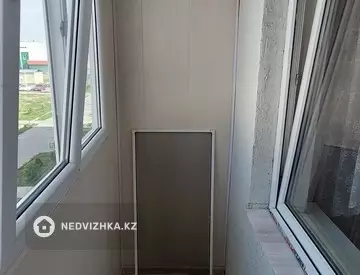 1-комнатная квартира, этаж 3 из 5, 30 м²