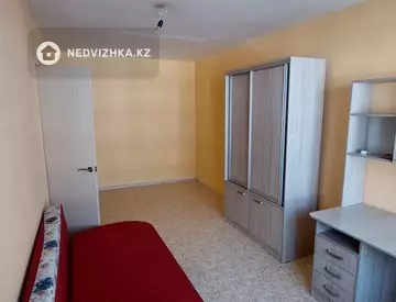 1-комнатная квартира, этаж 3 из 5, 30 м²