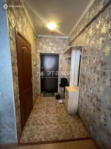 1-комнатная квартира, этаж 3 из 13, 30 м²