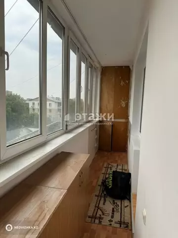 4-комнатная квартира, этаж 4 из 5, 112 м²