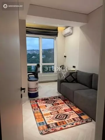 100 м², 4-комнатная квартира, этаж 5 из 10, 100 м², изображение - 4