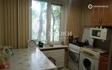 3-комнатная квартира, этаж 1 из 5, 65 м²