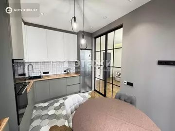 1-комнатная квартира, этаж 7 из 16, 45 м², на длительный срок