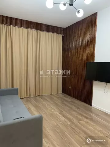 2-комнатная квартира, этаж 11 из 15, 50 м², на длительный срок