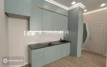 2-комнатная квартира, этаж 8 из 9, 40 м²